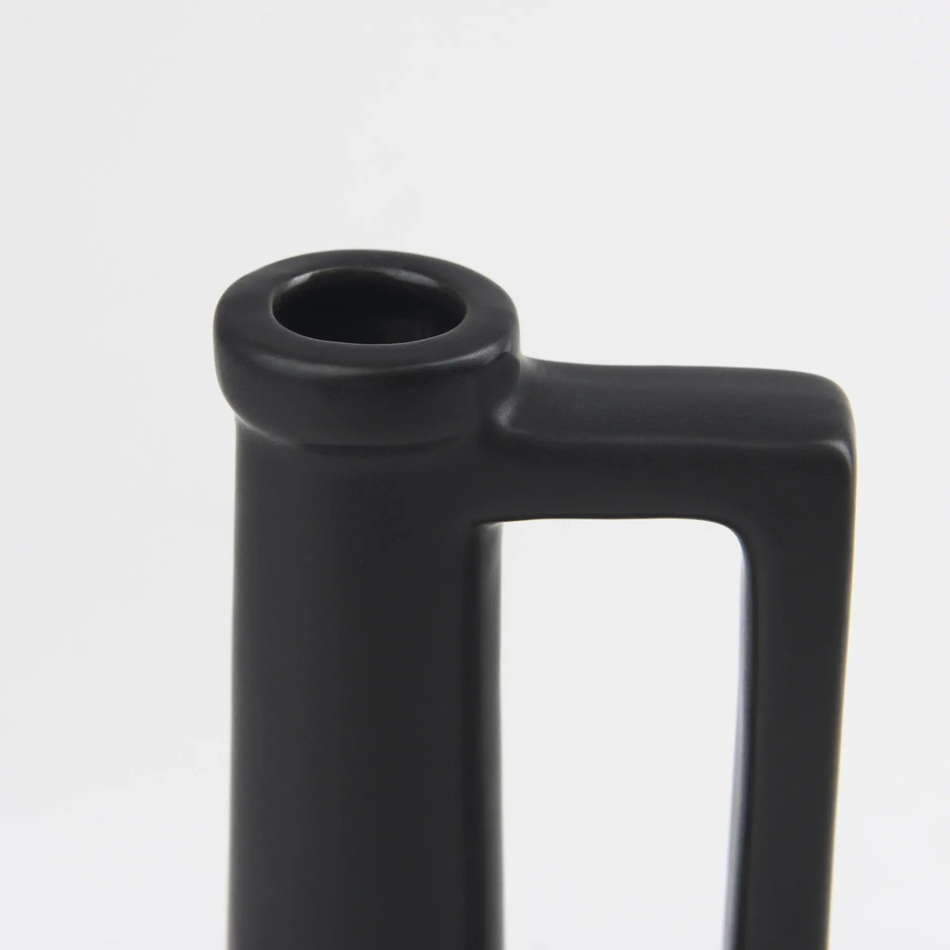 9" Black Ceramic Table Vase Homeroots Home Decor