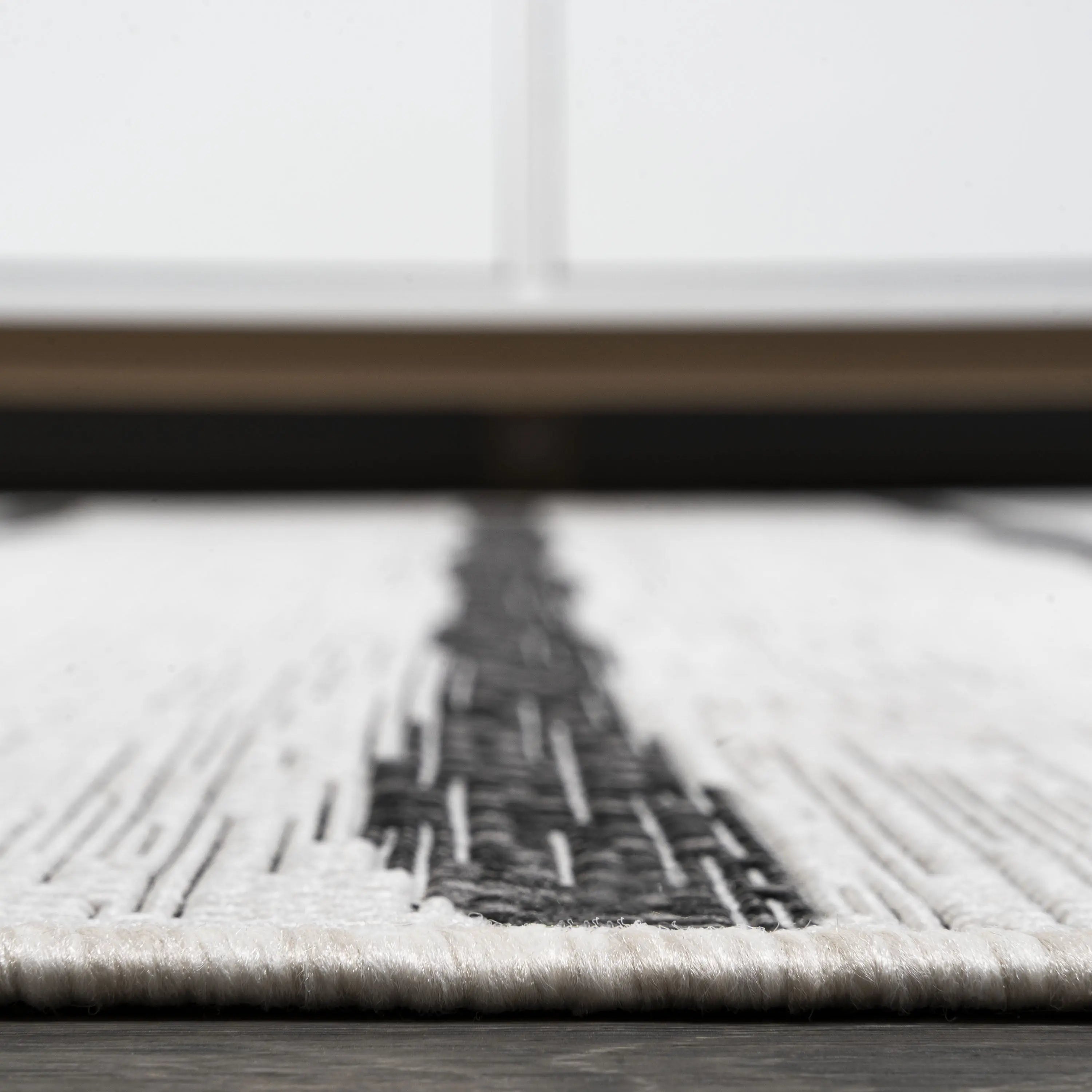 9' Ivory And Black Square Striped Indoor Outdoor Area Rug Homeroots Outdoor