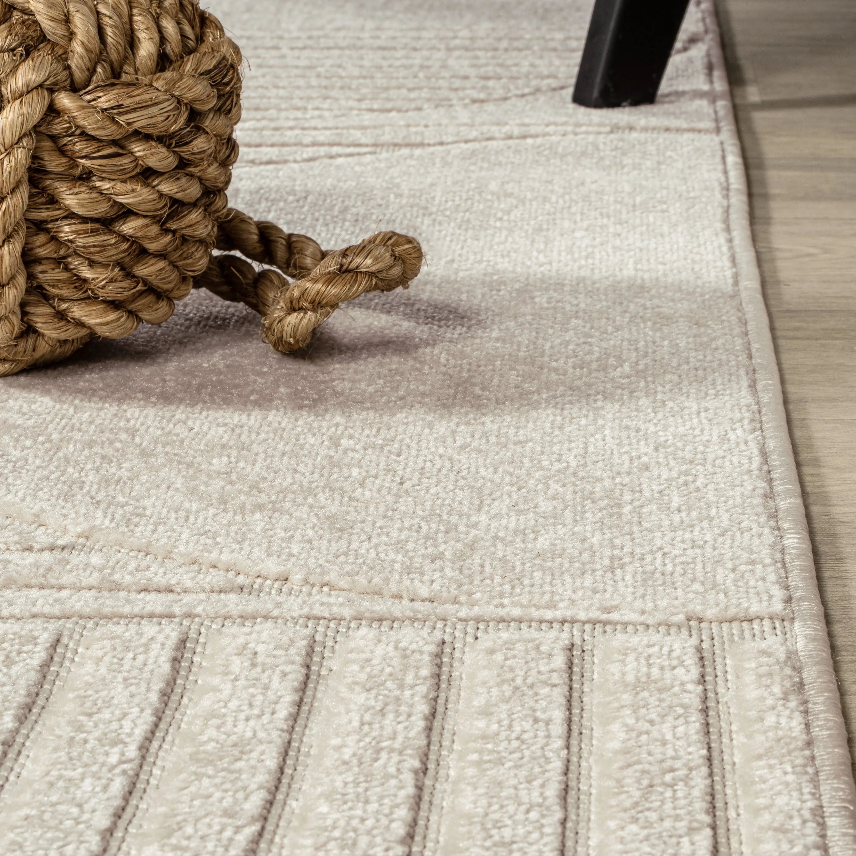 9' Ivory And Cream Square Striped Indoor Outdoor Area Rug Homeroots Outdoor