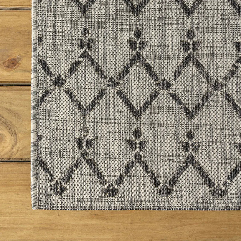9' Light Gray And Black Square Trellis Indoor Outdoor Area Rug - GreatEagleInc