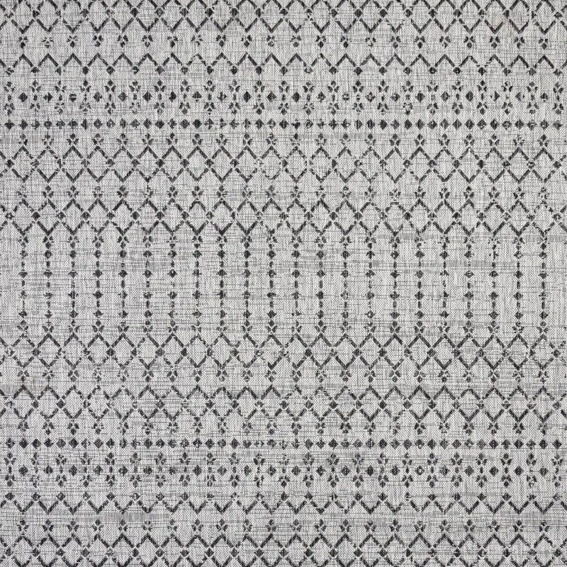 9' Light Gray And Black Square Trellis Indoor Outdoor Area Rug - GreatEagleInc