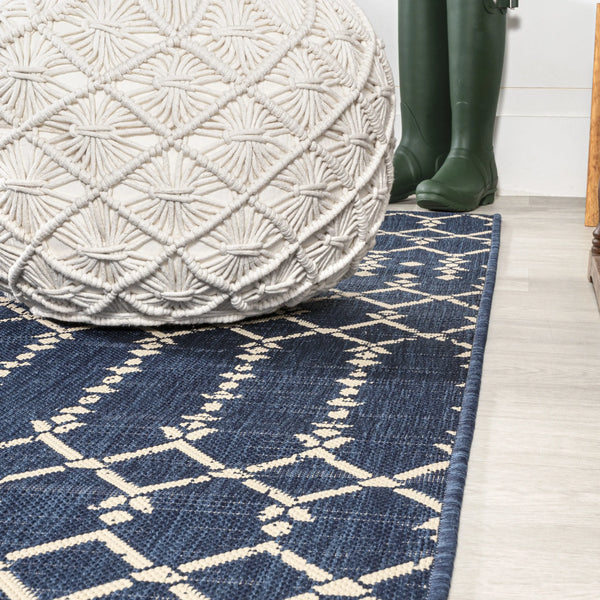 9' Navy Blue And Beige Round Trellis Indoor Outdoor Area Rug Homeroots Outdoor