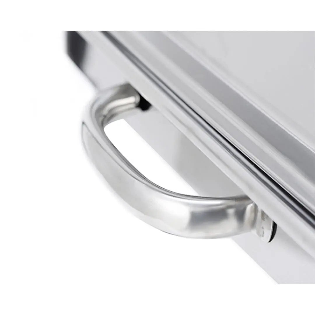 9" Silver Stainless Steel Chafing Dish With Stand Homeroots Kitchen & Dining