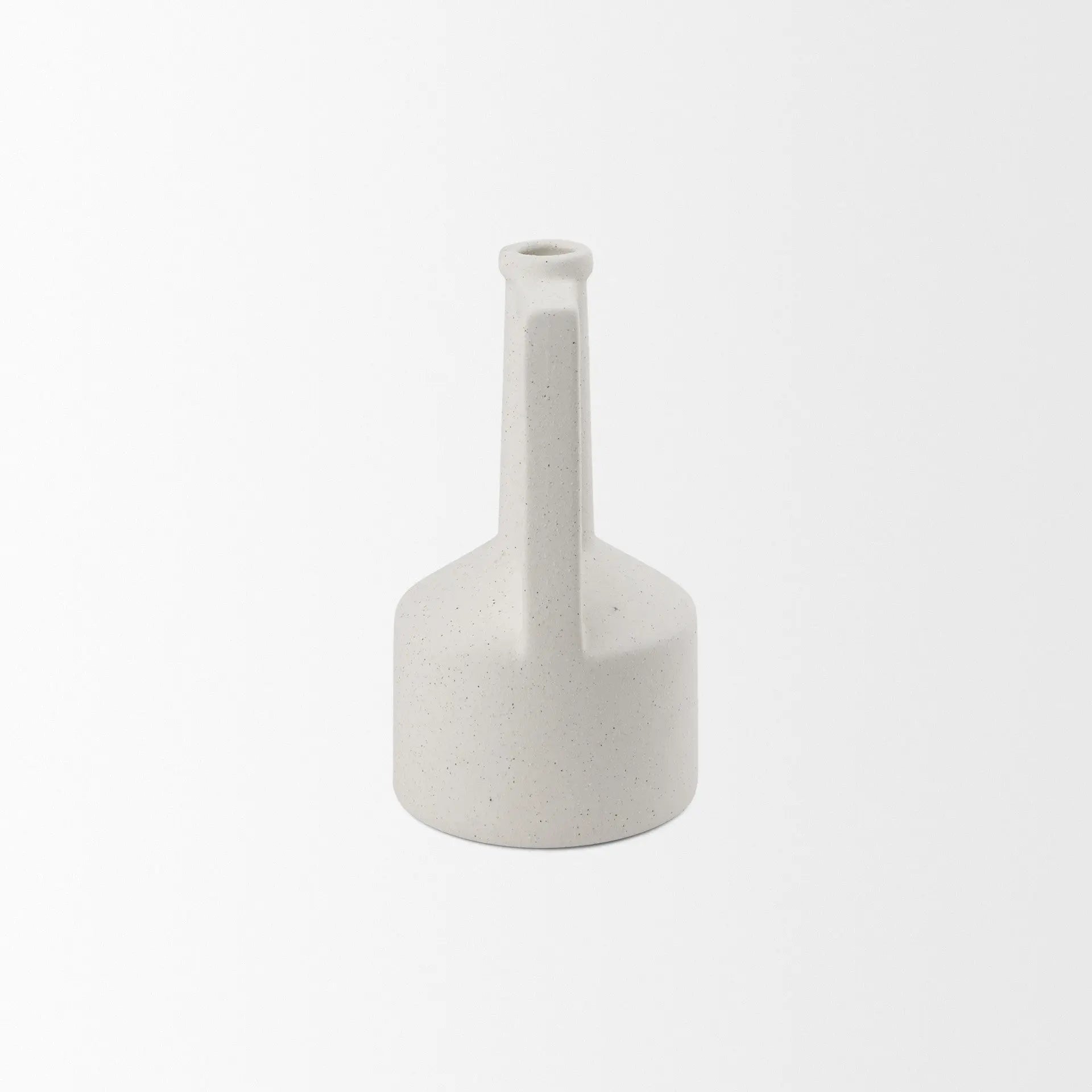 9" White Ceramic Table Vase Homeroots Home Decor
