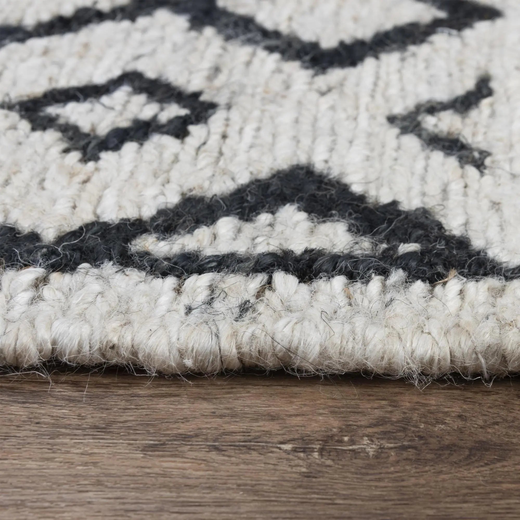 9' X 12' Beige And Black Jute Geometric Hand Woven Area Rug Homeroots Home Decor