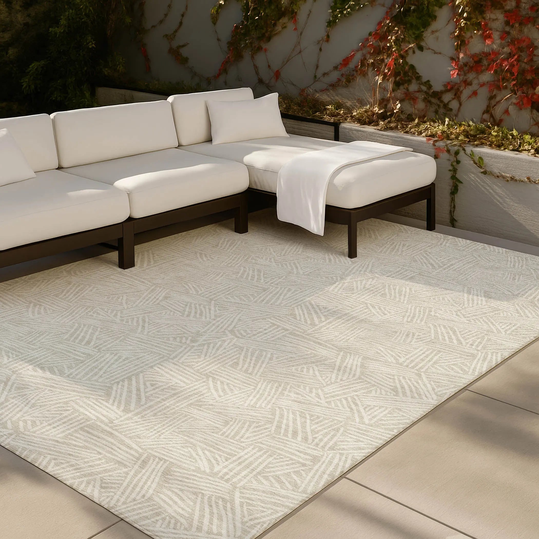 9' X 12' Beige And Ivory Geometric Washable Indoor Outdoor Area Rug Homeroots Outdoor