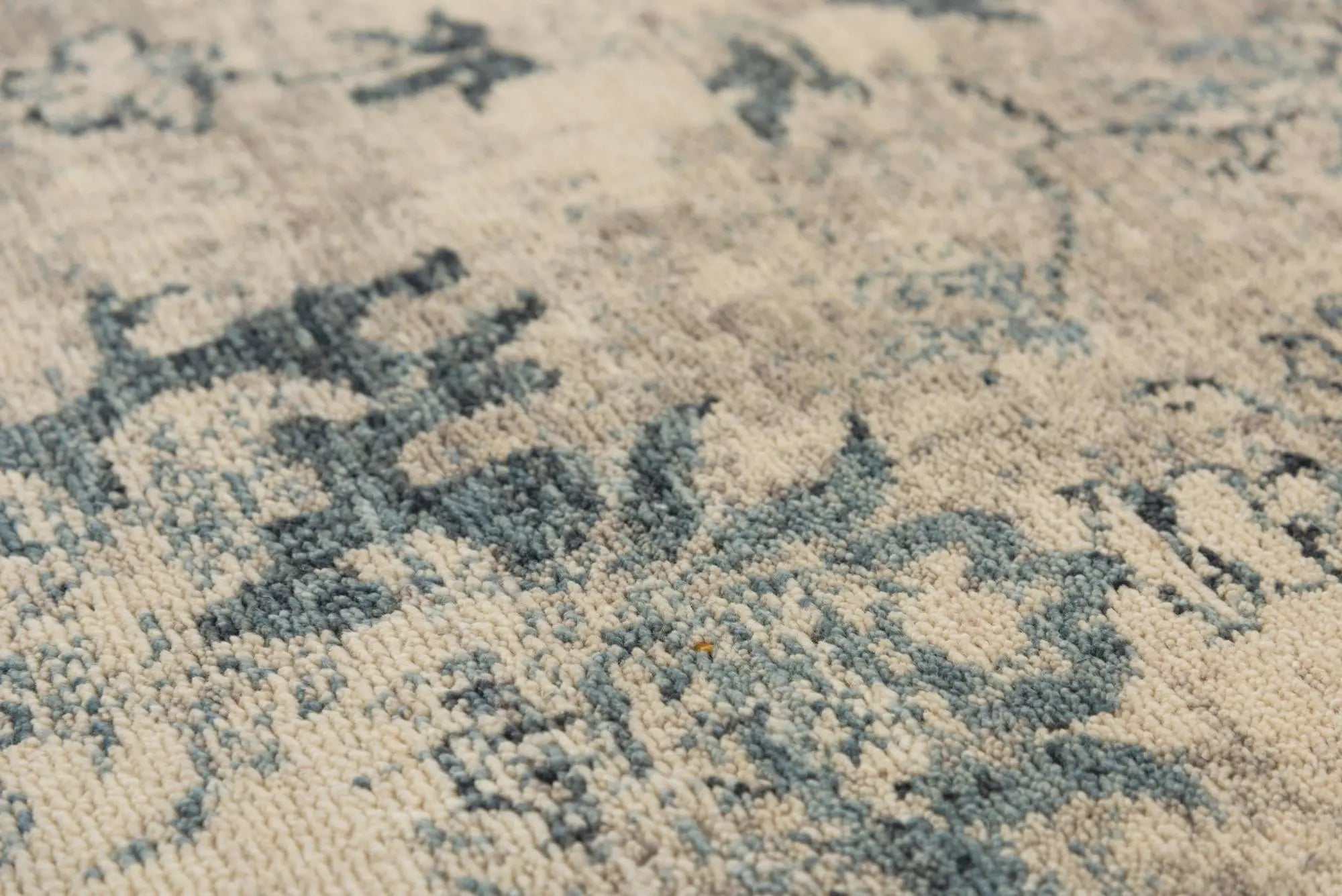 9' X 12' Beige Blue And Ivory Wool Oriental Hand Carved Handmade Area Rug Homeroots Home Decor