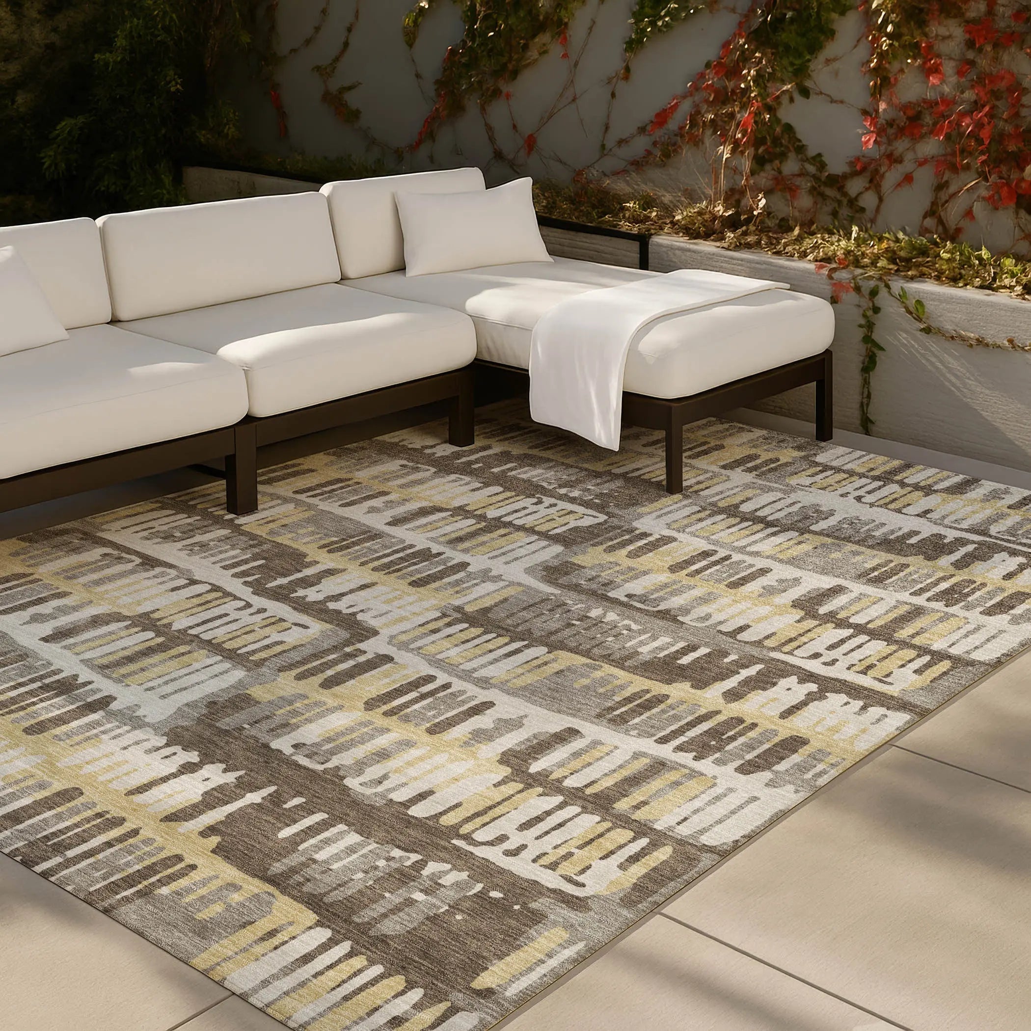 9' X 12' Chocolate And Ivory Abstract Washable Indoor Outdoor Area Rug Homeroots Outdoor