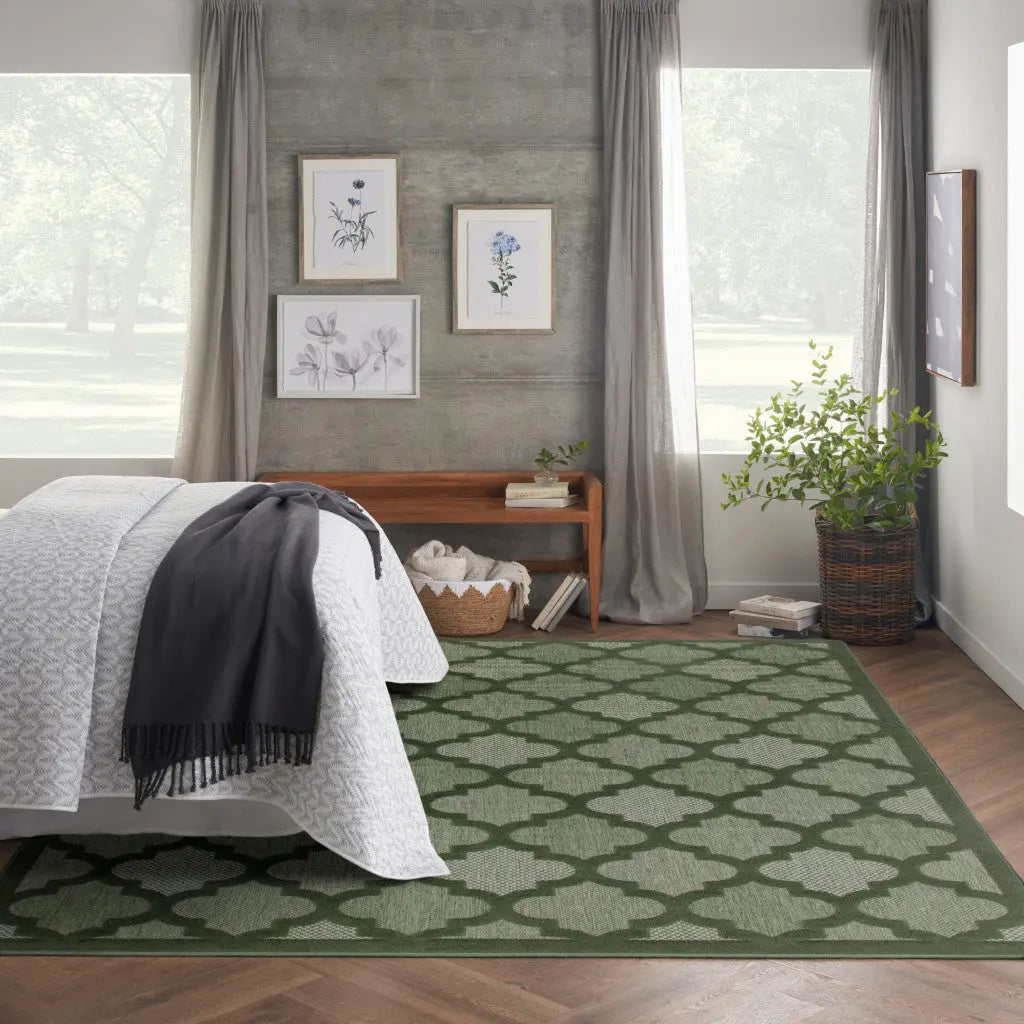 9' X 12' Dark Green And Light Green Trellis Indoor Outdoor Area Rug Homeroots Outdoor