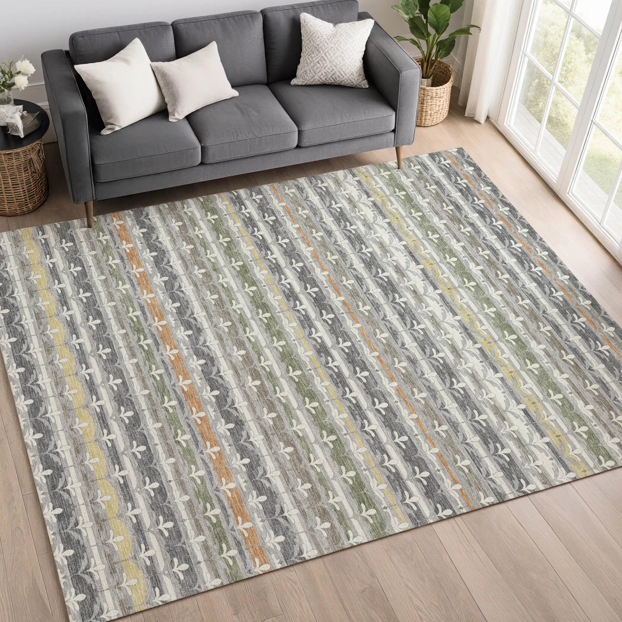 9' X 12' Gray And Silver Damask Washable Indoor Outdoor Area Rug Homeroots Outdoor