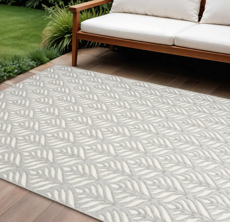 9' X 12' Grey Floral Stain Resistant Non Skid Area Rug Homeroots Outdoor