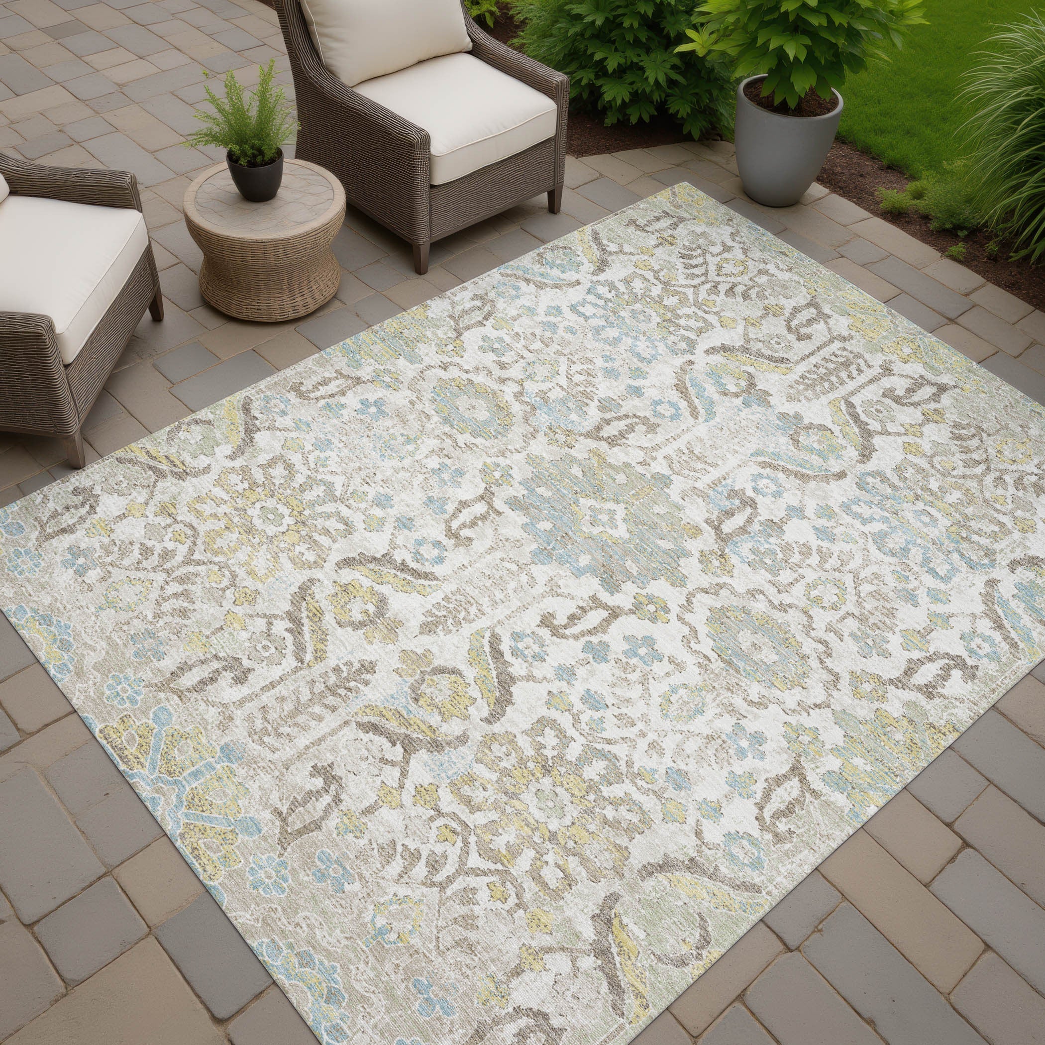 9' X 12' Ivory And Beige Damask Washable Indoor Outdoor Area Rug Homeroots Outdoor