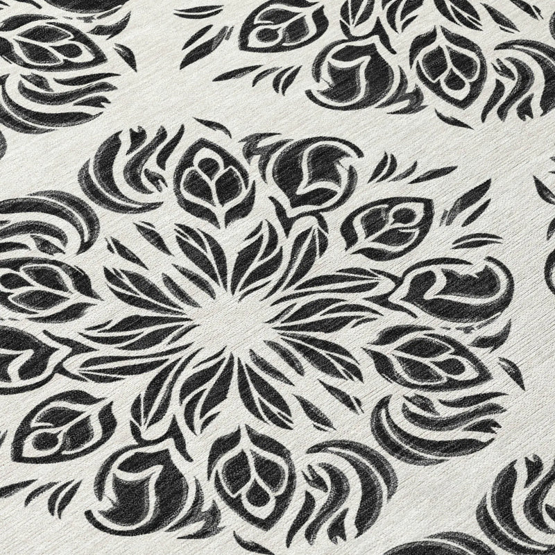 9' X 12' Ivory And Black Damask Washable Indoor Outdoor Area Rug Homeroots Outdoor