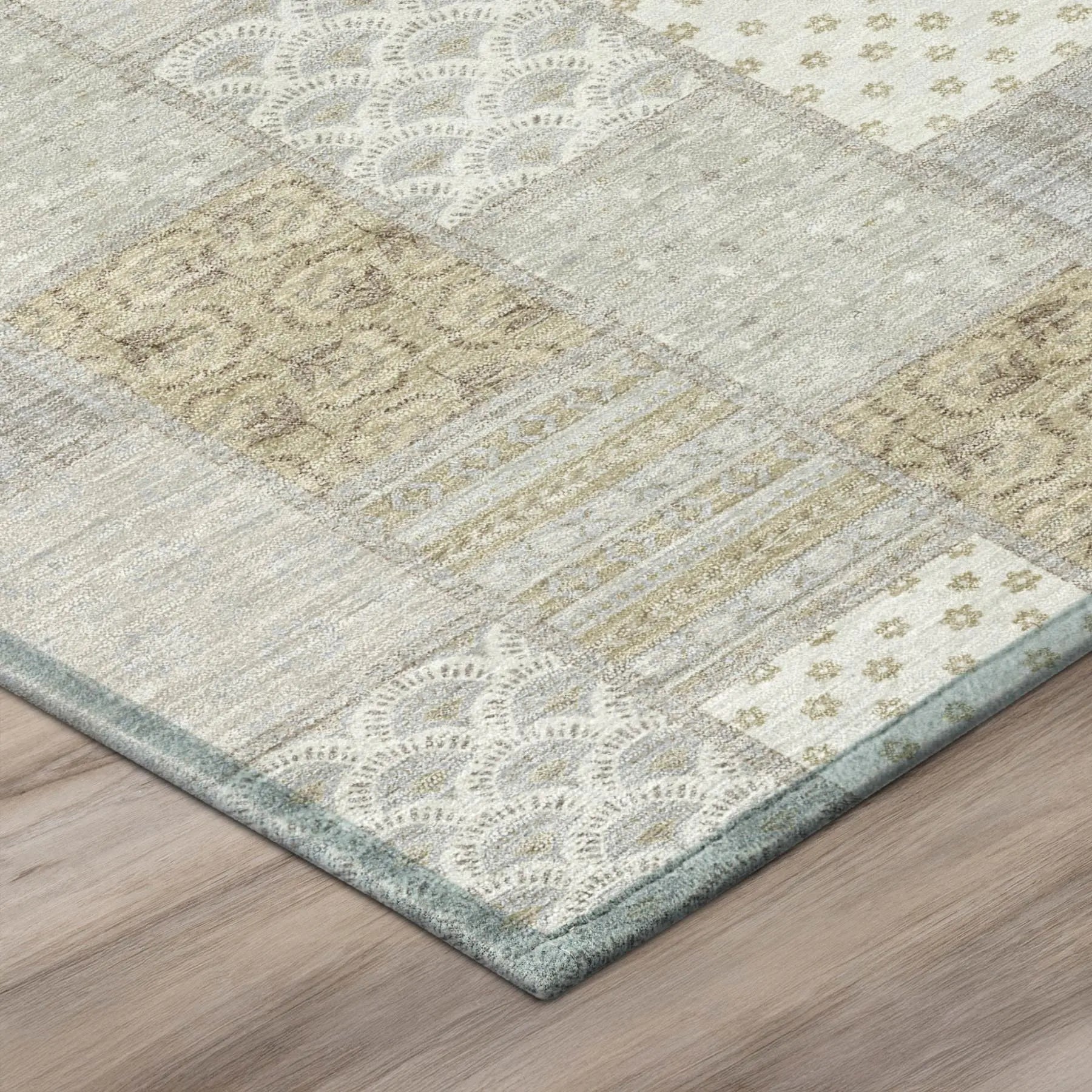 9' X 12' Ivory And Silver Patchwork Washable Indoor Outdoor Area Rug Homeroots Outdoor
