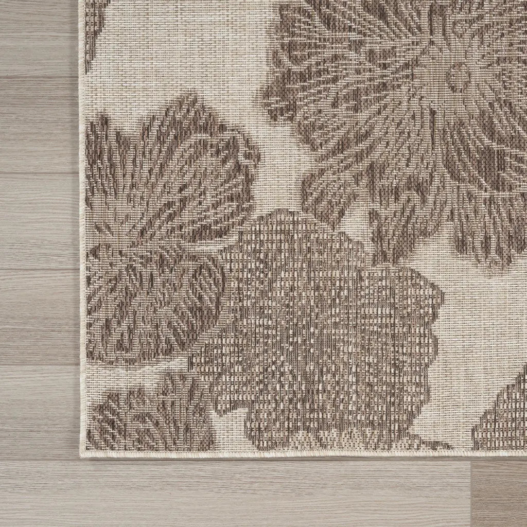 9' X 12' Natural And Ivory Floral Indoor Outdoor Area Rug Homeroots Outdoor