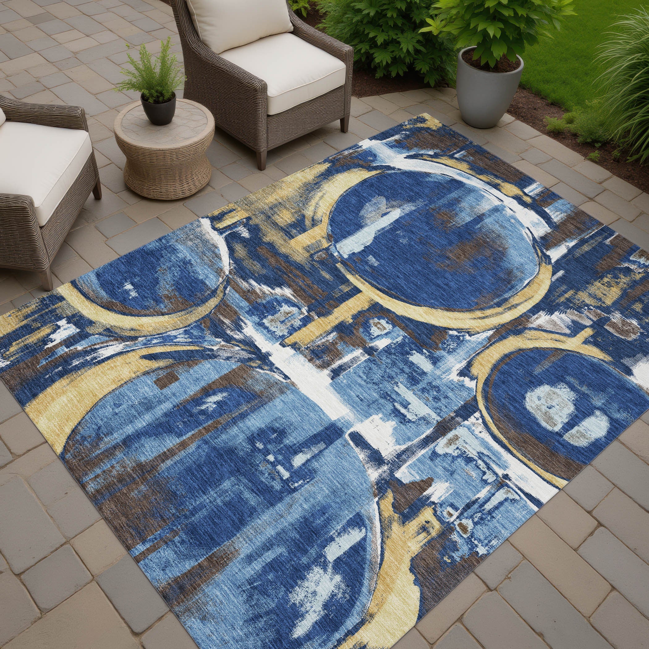 9' X 12' Navy Blue And Blue Abstract Washable Indoor Outdoor Area Rug Homeroots Outdoor
