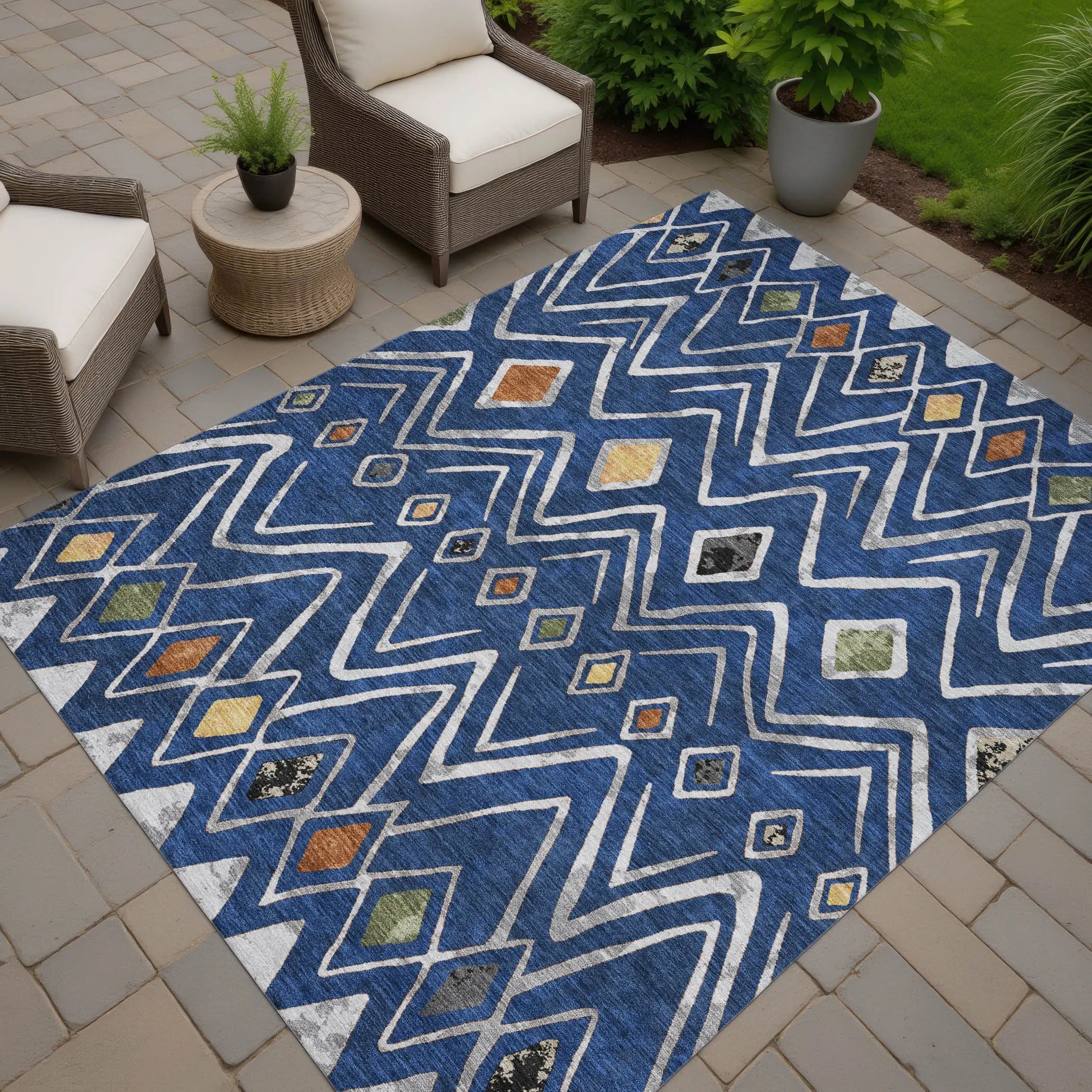 9' X 12' Navy Blue And Blue Geometric Washable Indoor Outdoor Area Rug Homeroots Outdoor