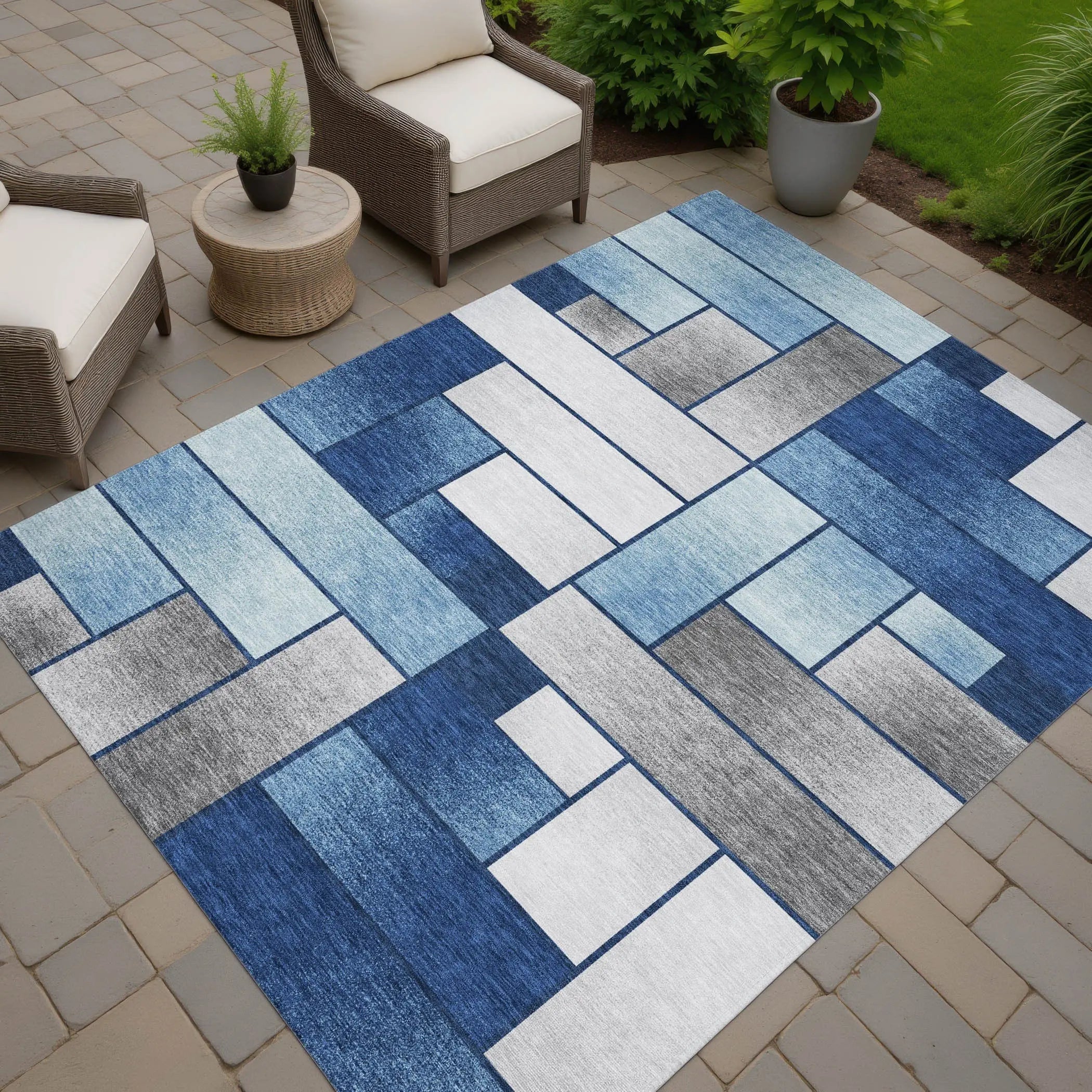 9' X 12' Navy Blue And Blue Geometric Washable Indoor Outdoor Area Rug Homeroots Outdoor