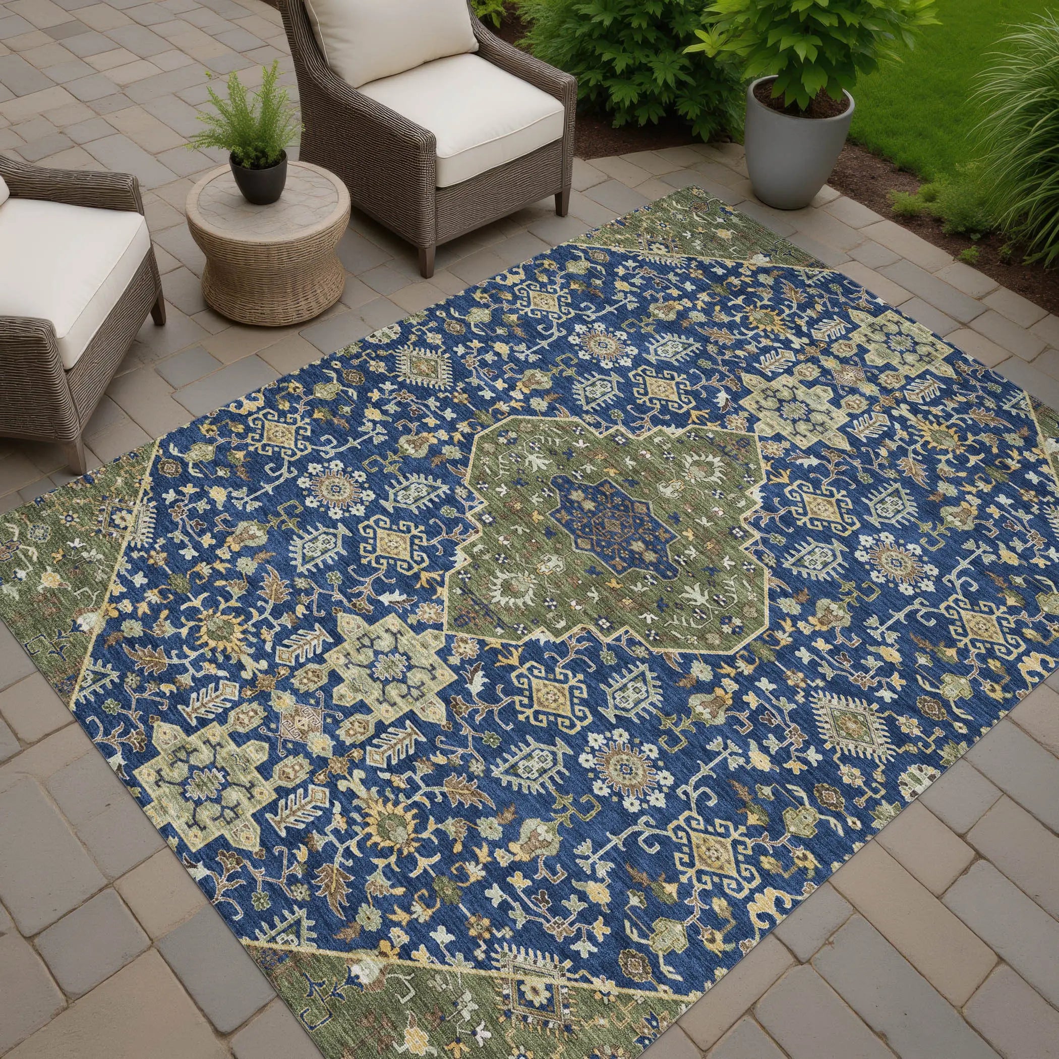 9' X 12' Navy Blue And Pewter Medallion Washable Indoor Outdoor Area Rug Homeroots Outdoor