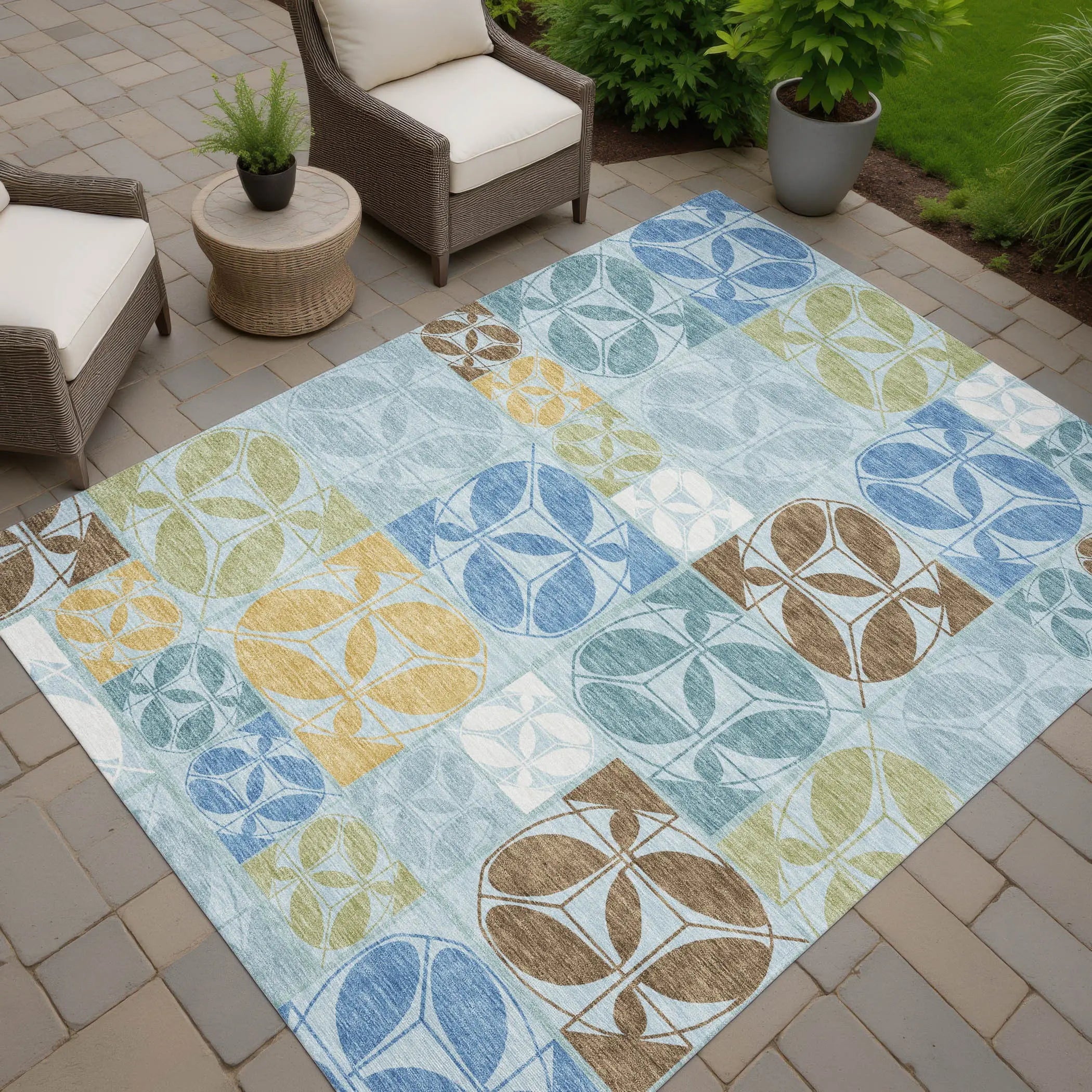 9' X 12' Sky Blue And Blue Geometric Washable Indoor Outdoor Area Rug Homeroots Outdoor