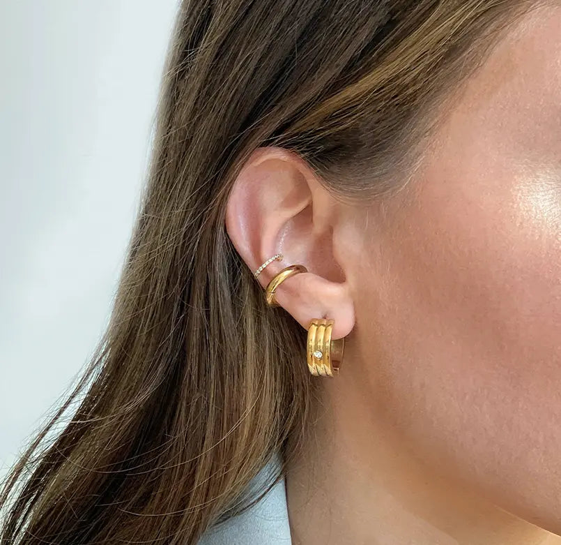 ALARI DAINTY EAR CUFF Mai Desiree