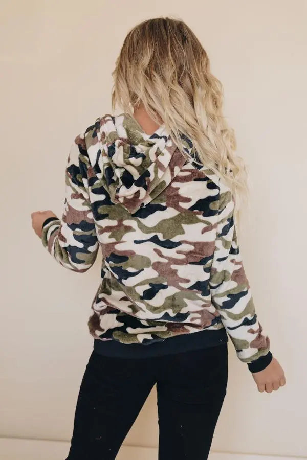 Adelaide Hoodie Stay Warm in Style