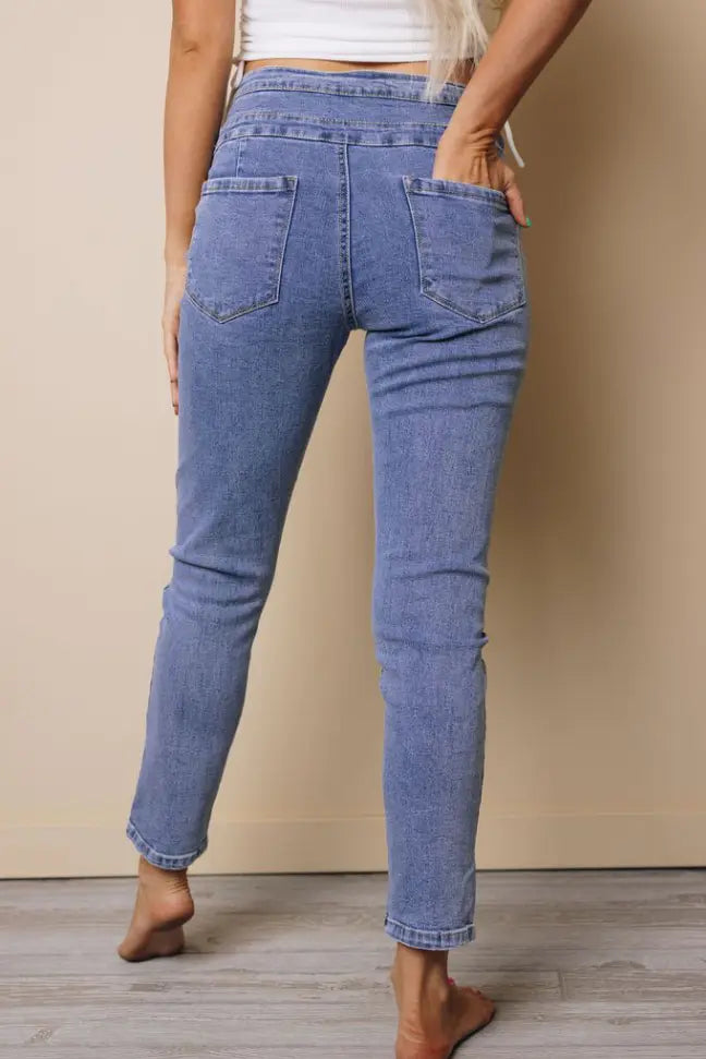 Adena High Waist Buttons Skinny Jeans Stay Warm in Style