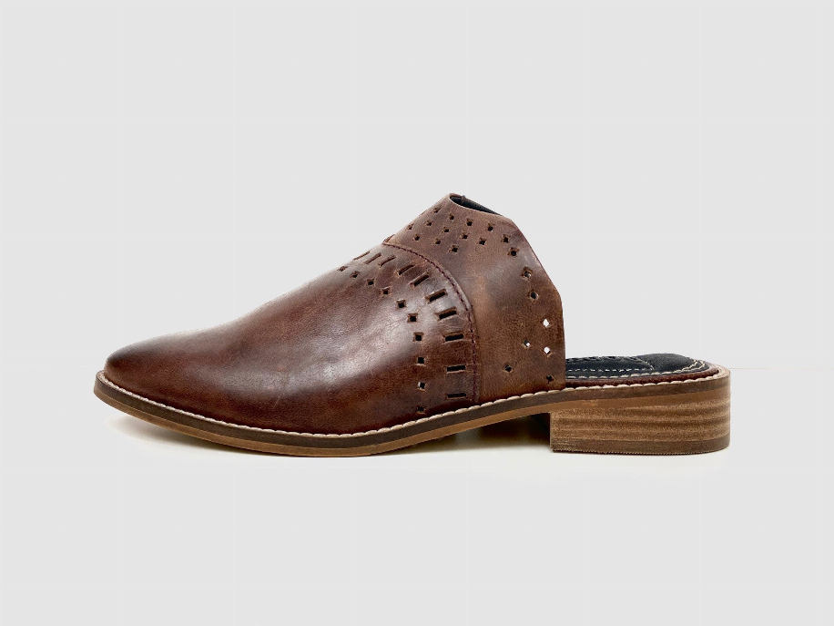Ali Brown Pointed Mules Oobash