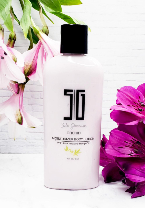 Aloe and Hemp Oil Body Moisturizer Solo Giovane