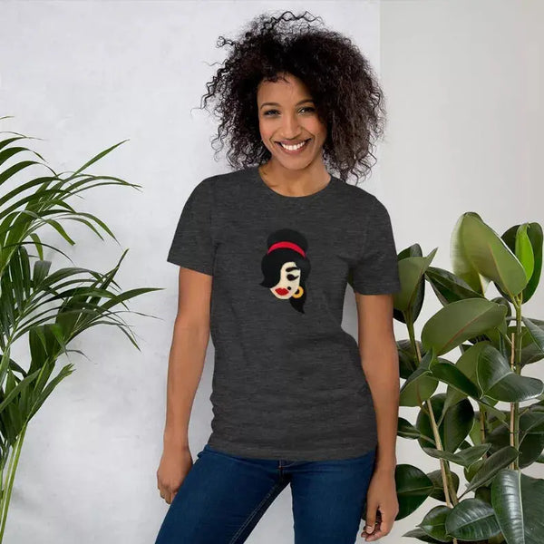 Amy in the House - Women's T-Shirt Mi Cielo