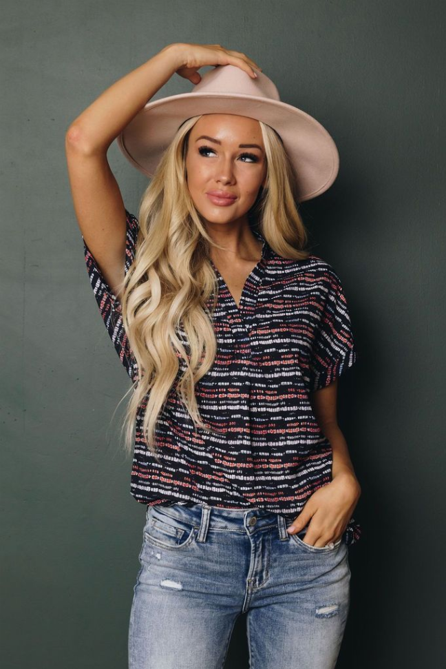 At The Villa Printed Shirt Stay Warm in Style