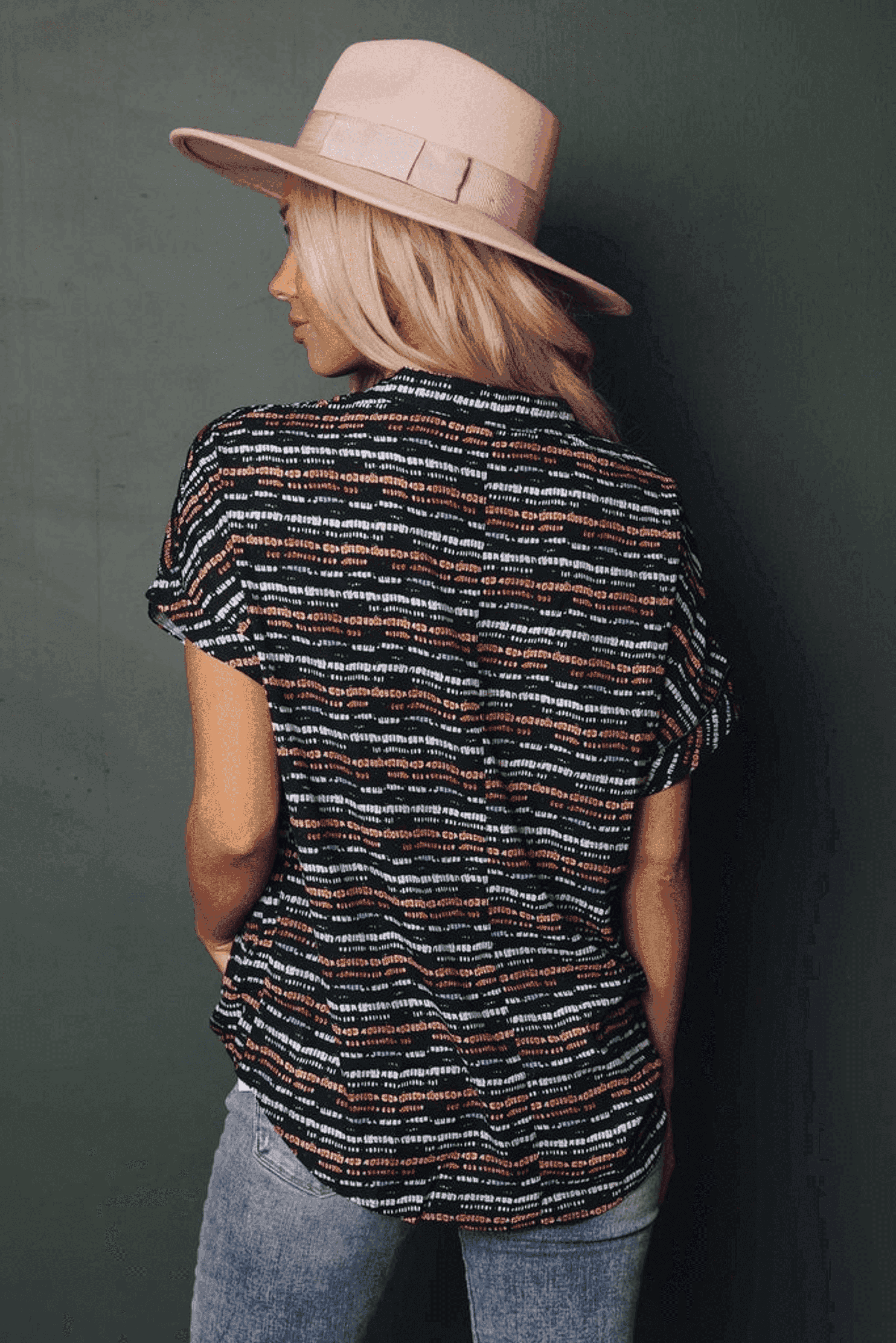 At The Villa Printed Shirt Stay Warm in Style