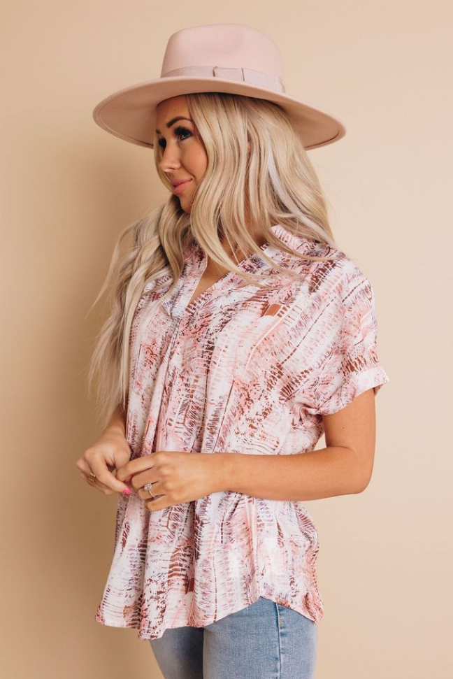 At The Villa Printed Shirt Stay Warm in Style