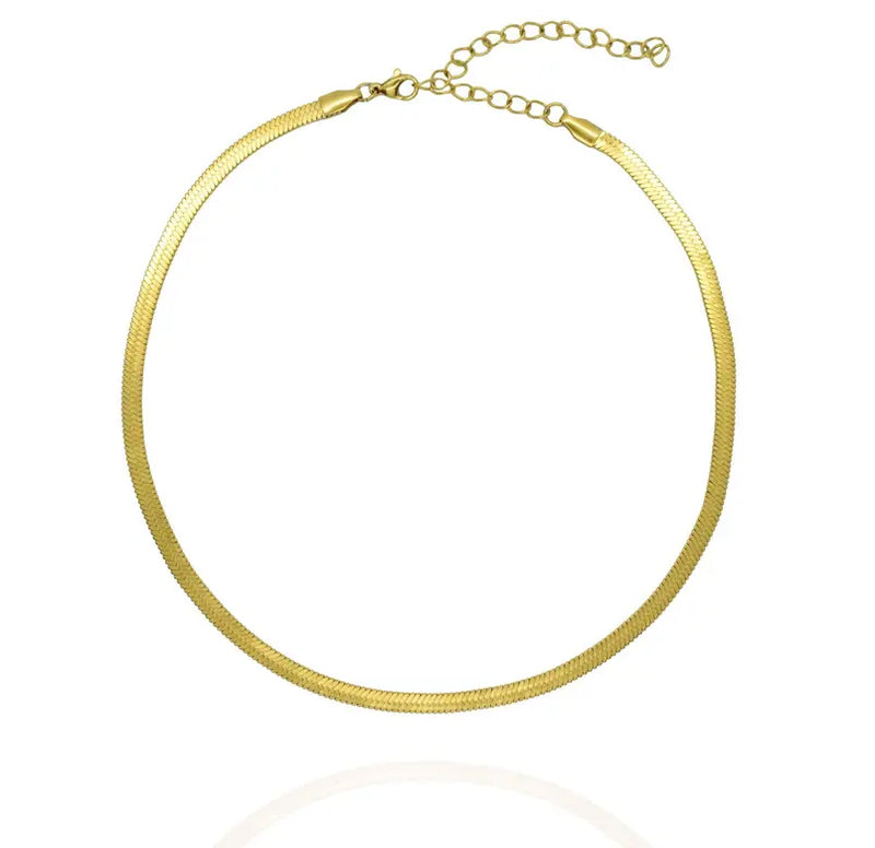 BECCA GOLD SNAKE CHAIN NECKLACE Mai Desiree