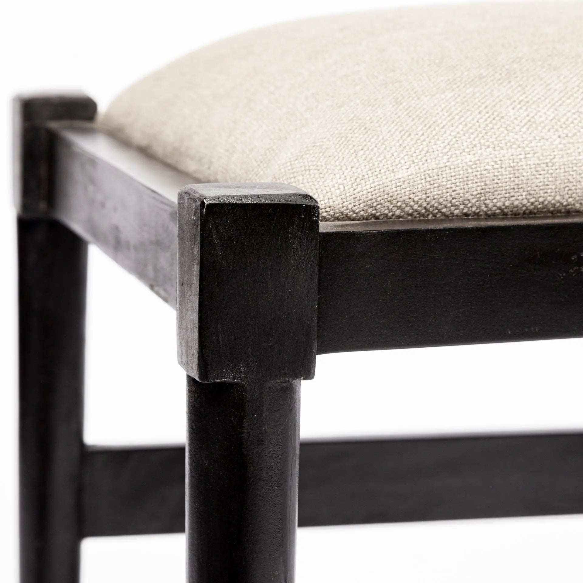 Beige And Black Upholstered Linen Wishbone Back Dining Side Chair Homeroots Kitchen & Dining