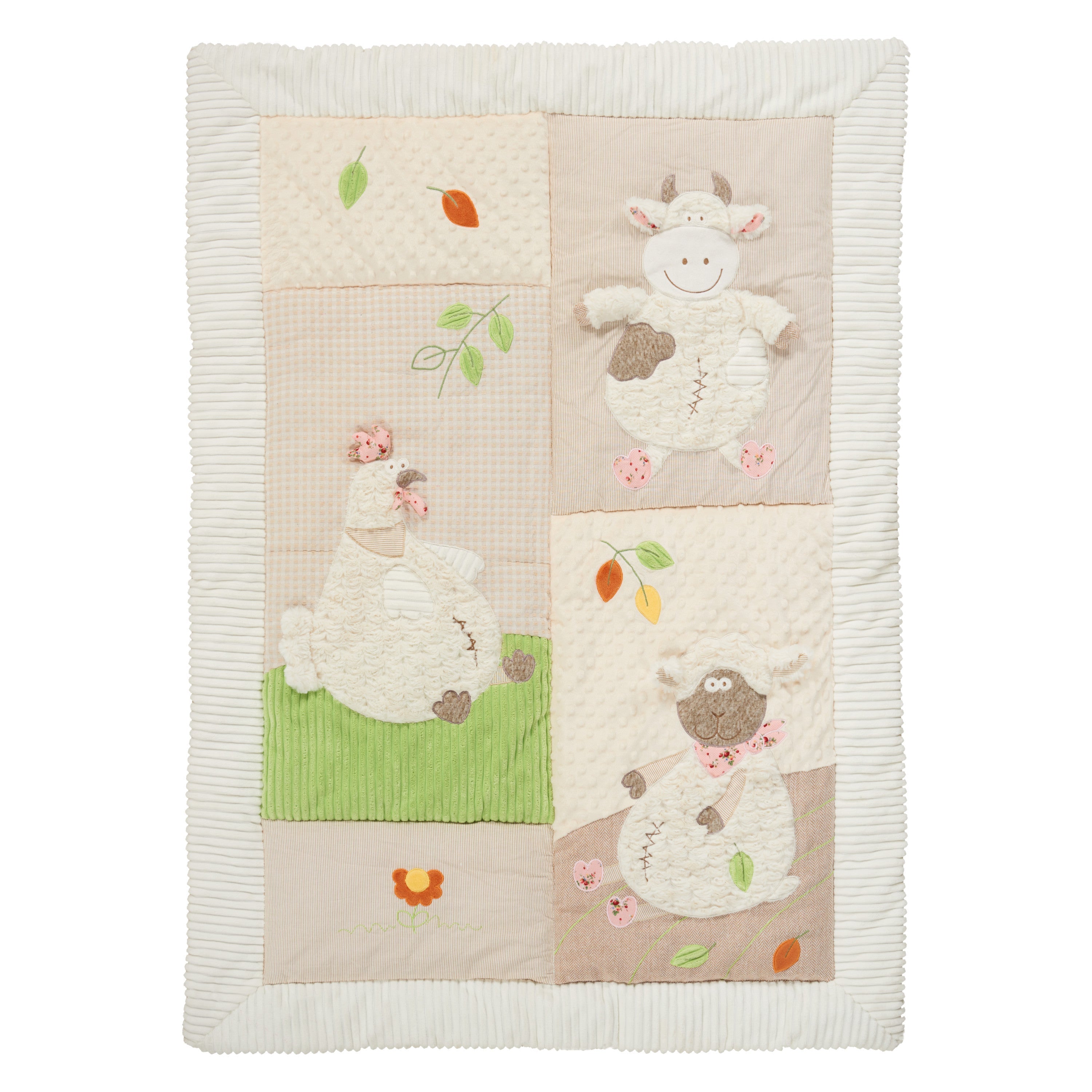Beige Green And White Polyester Quilt Homeroots Bed & Bath