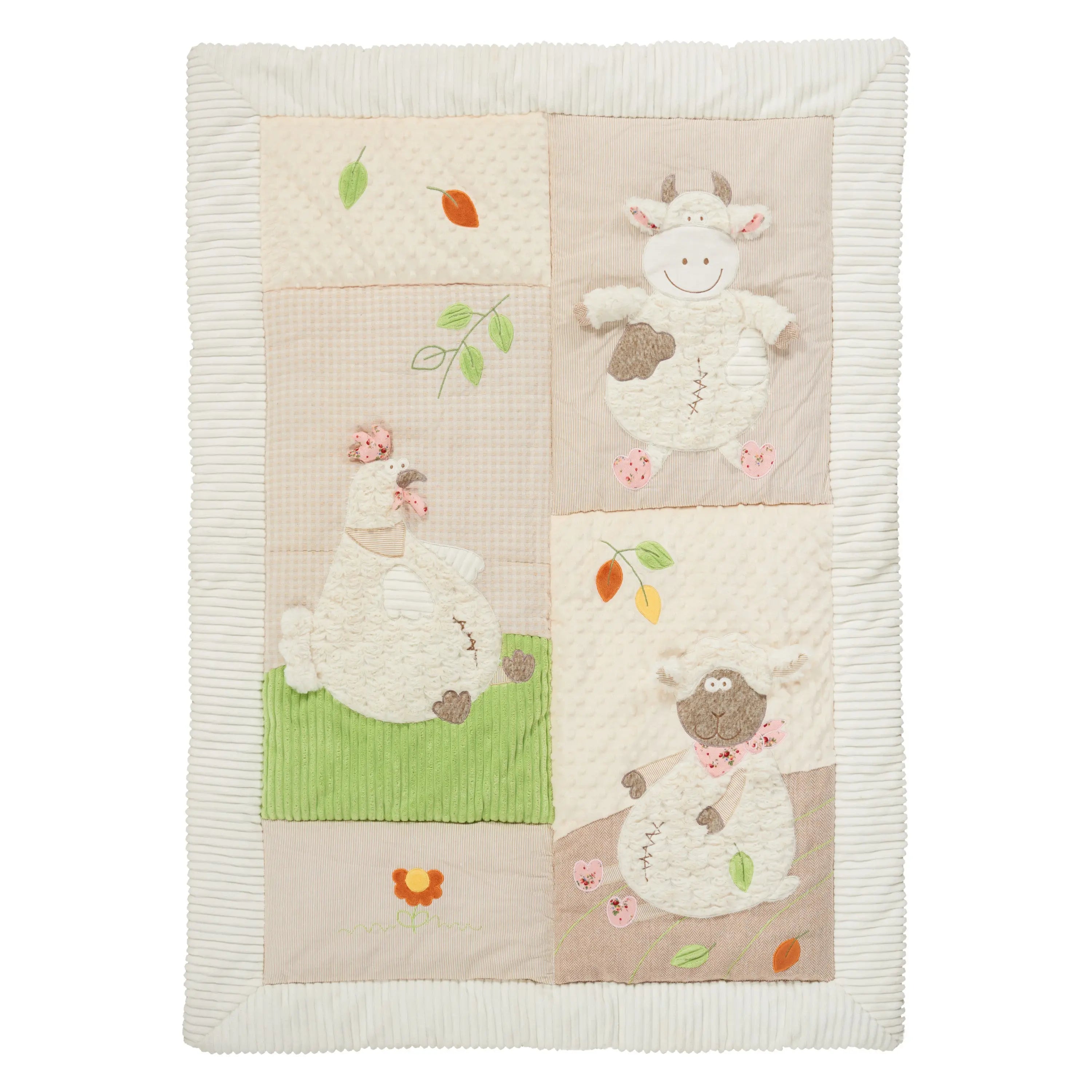 Beige Green And White Polyester Quilt Homeroots Bed & Bath