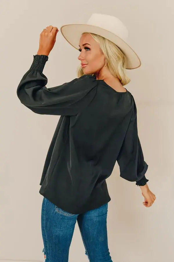 Betty's Little Blouse Stay Warm in Style