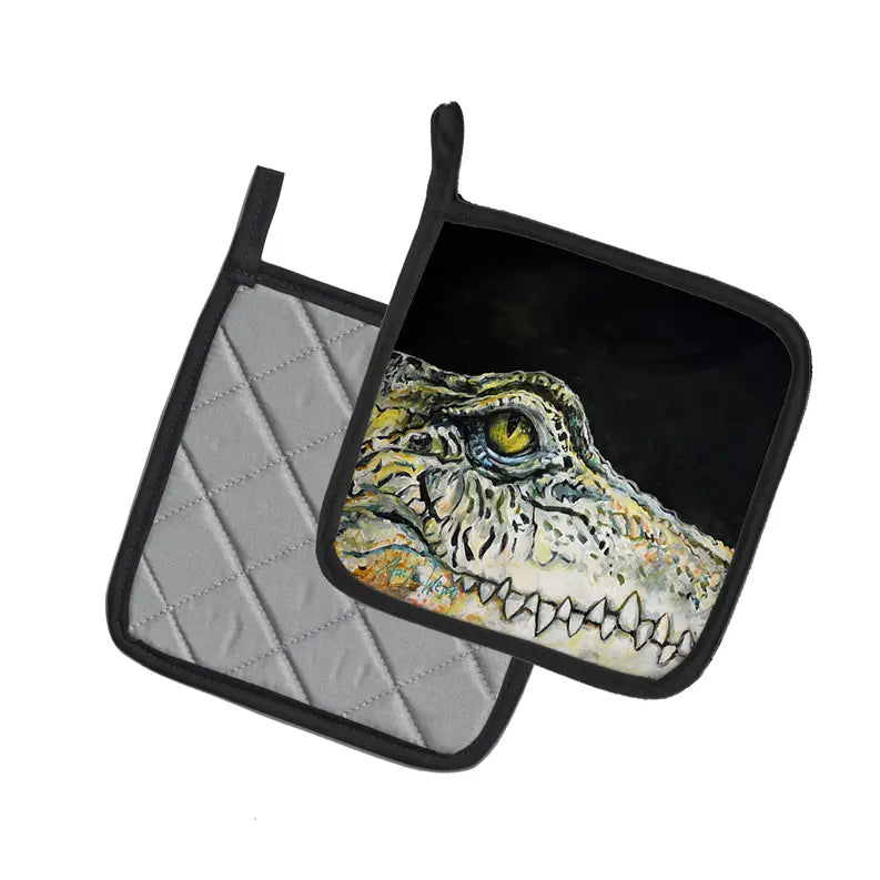 Bite Me Alligator Pair of Pot Holders Caroline's Treasures