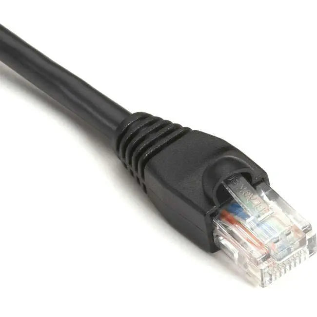 893443