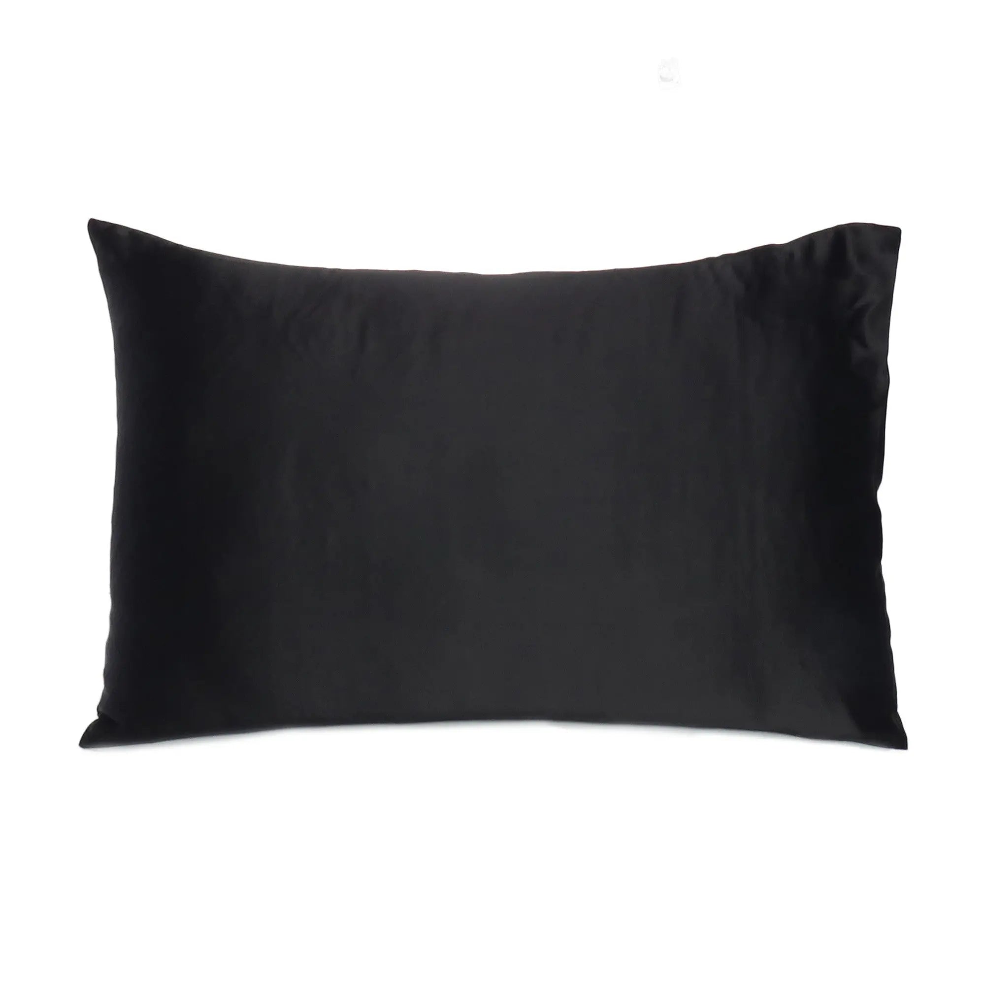 Black Dreamy Set Of 2 Silky Satin Standard Pillowcases Homeroots Bed & Bath