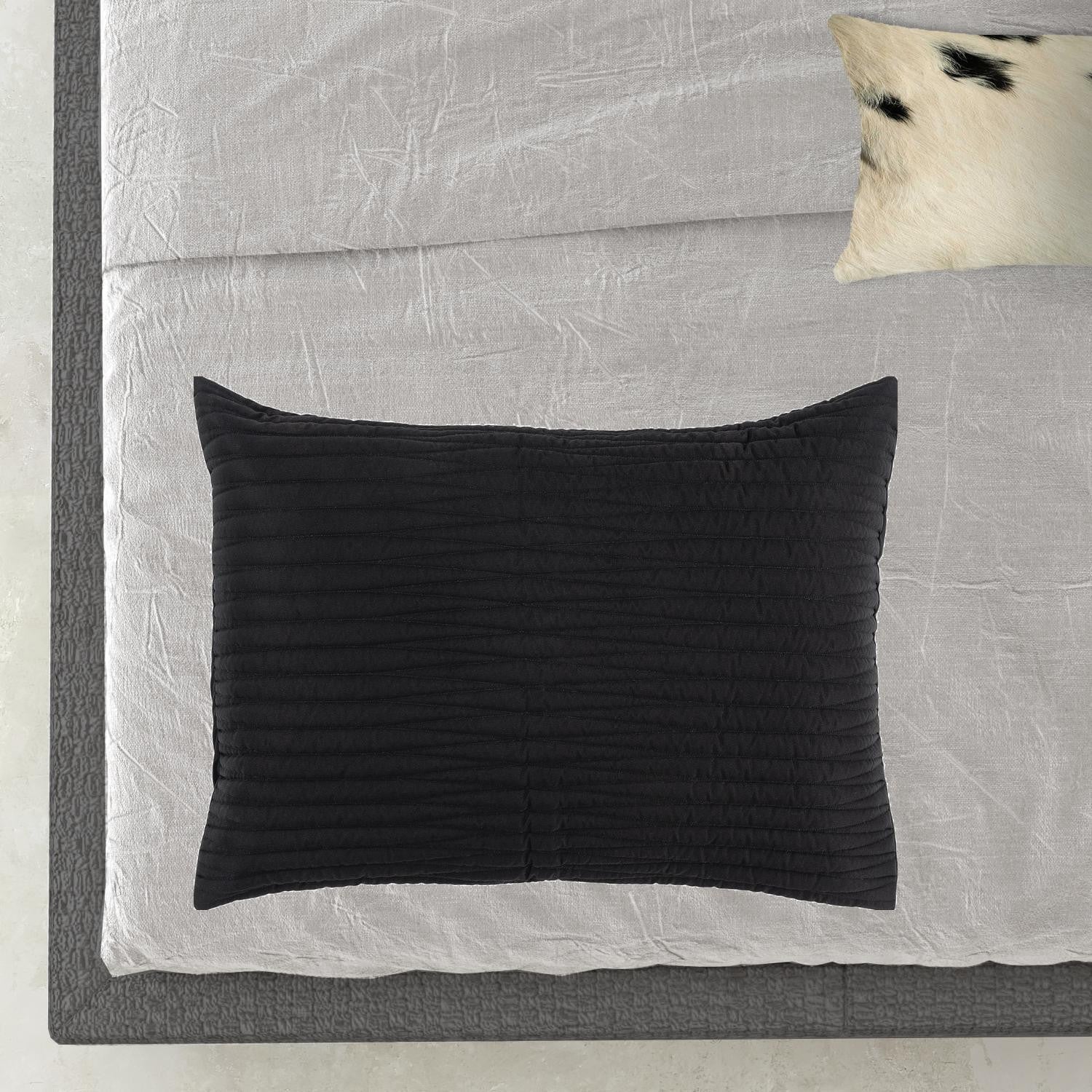 Black Geometric King Quilt - GreatEagleInc