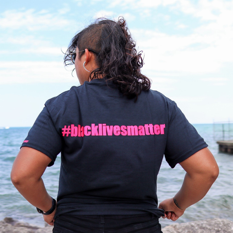 Black Lives Matter/Resist Fist Tee with BLACK LIVES MATTER on back Black Cat Bazaar