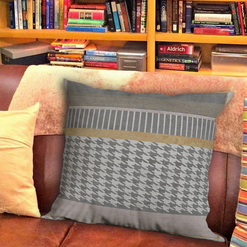 Blankets2U Pillow Blankets2U