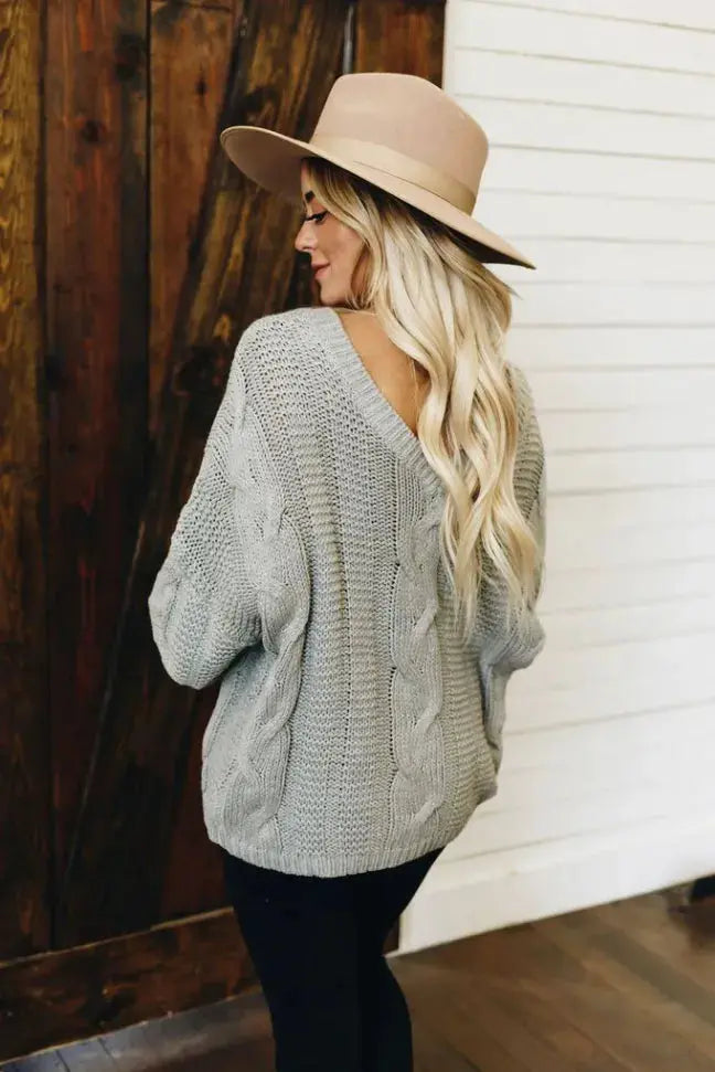 Bubblegum Knit Braided Sweater Stay Warm in Style