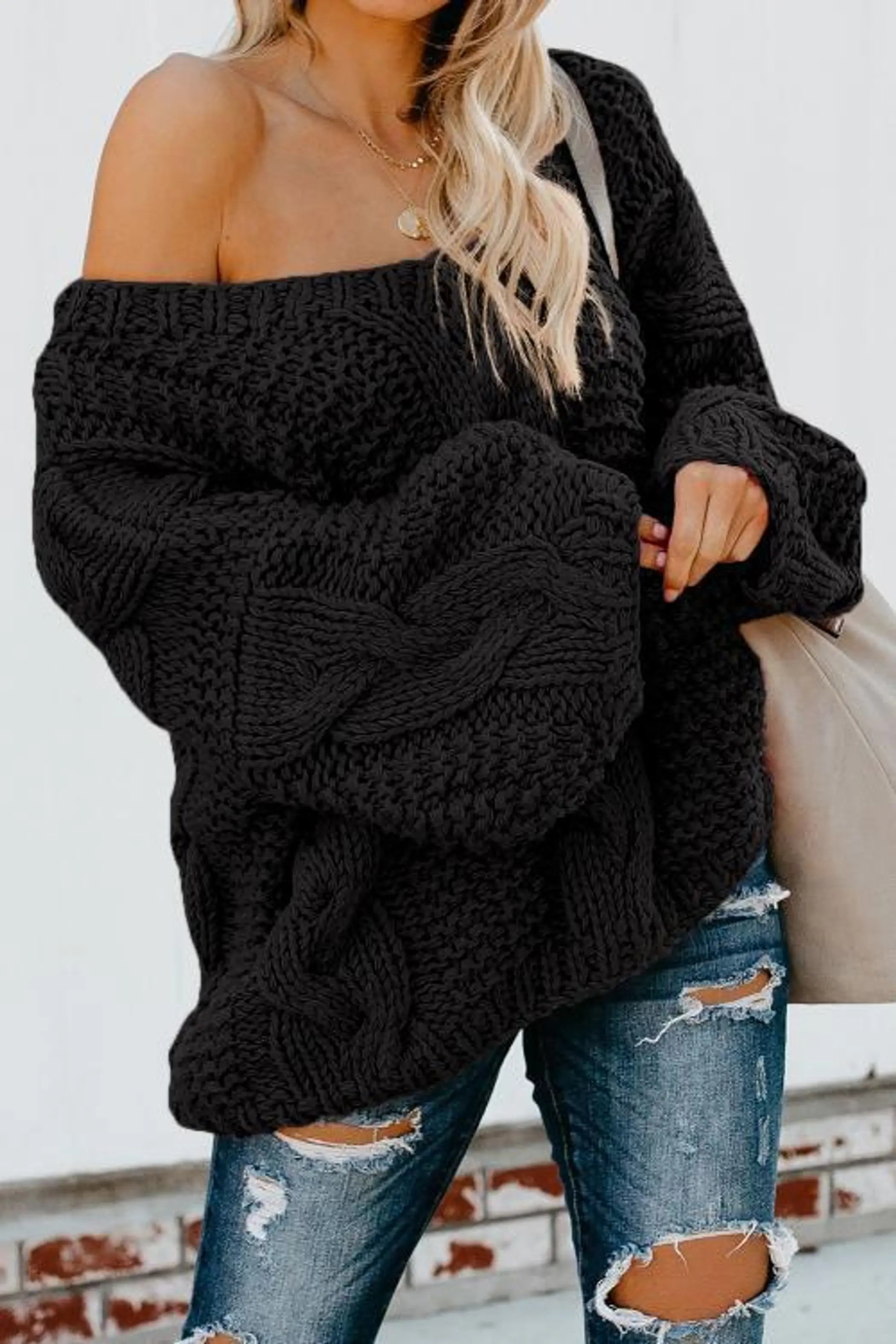 Bubblegum Knit Braided Sweater Stay Warm in Style
