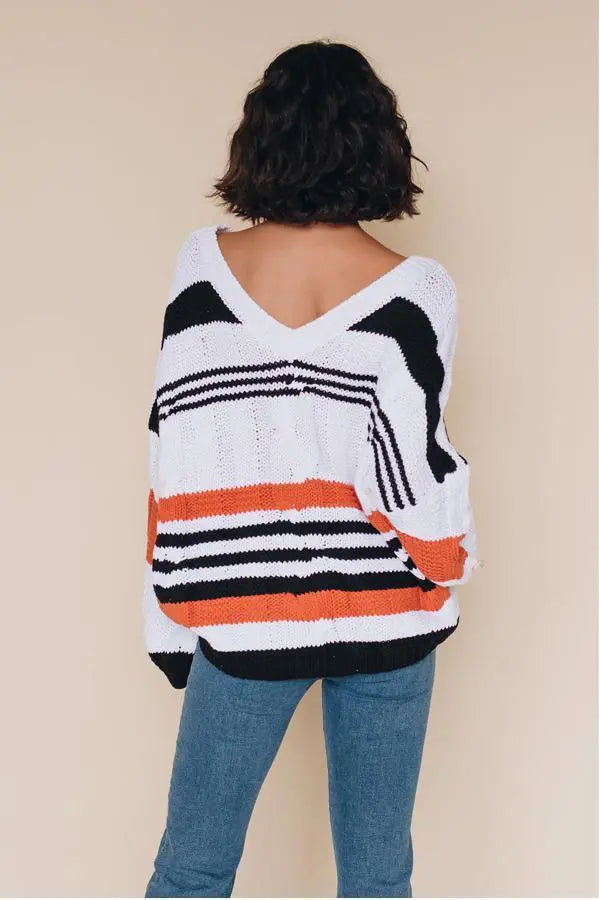 Bubblegum Knit Braided Sweater Stay Warm in Style