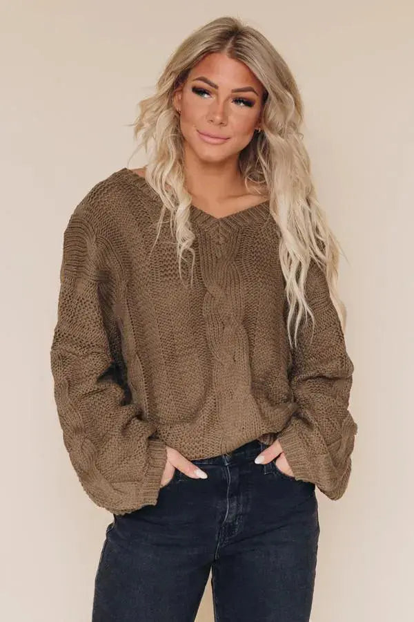 Bubblegum Knit Braided Sweater Stay Warm in Style
