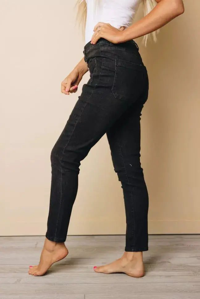 Button Fly Skinny Jeans with Pockets Stay Warm in Style