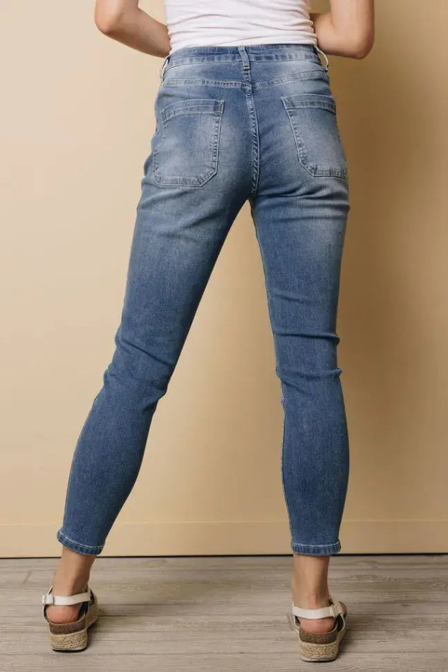 Button Fly Skinny Jeans with Pockets Stay Warm in Style